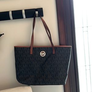 Michael Kors tote bag